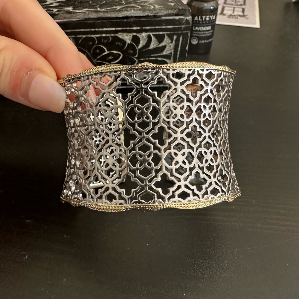 Authentic Kendra Scott Cuff Bracelet